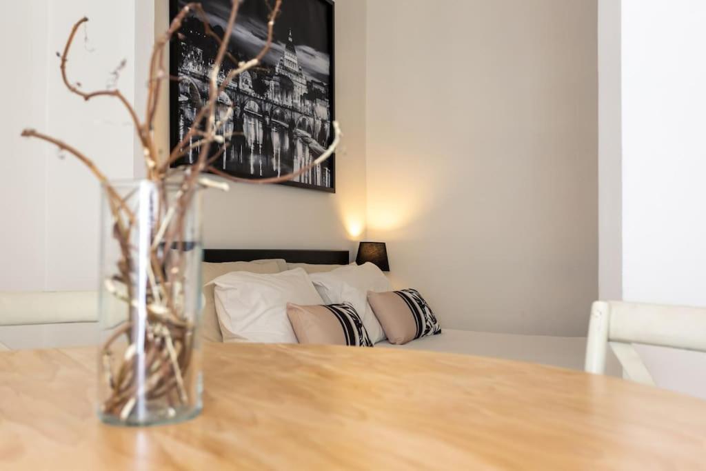 Apartment Myrentalinn - - Trastevere Arch
